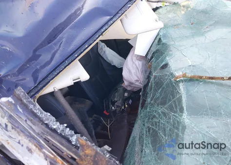 2016 Ford Focus Se z USA, uszkodzony, nr VIN 1FADP3K29GL359472